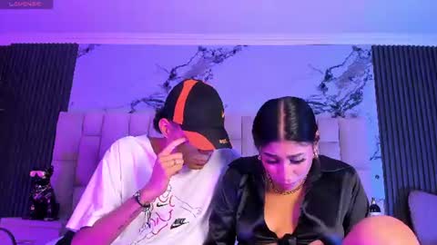 vanessascott_ online show from 28, 6, 2026