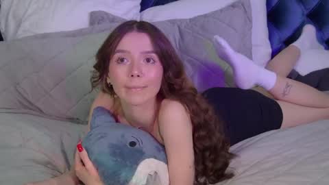 VanessaVienne online show from 13, 4, 2026