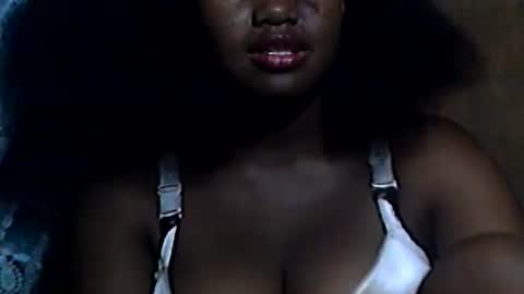 vaniah321 online show from 16, 1, 2025