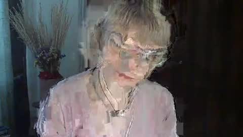 Vanillaxcreamy online show from 16, 1, 2025