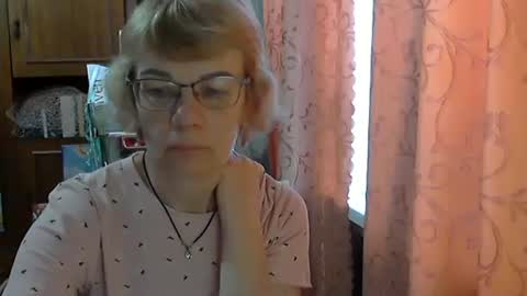 Vanillaxcreamy online show from 3, 3, 2025