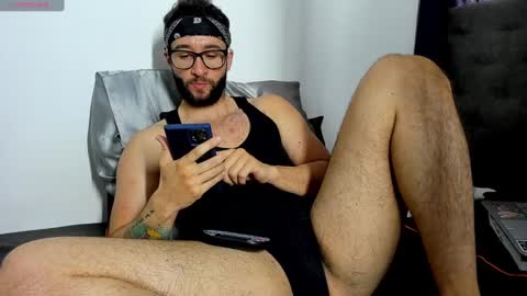 Snapshot of vann_helsing chatting on 24, 2, 2025 Van online show from 24, 2, 2025