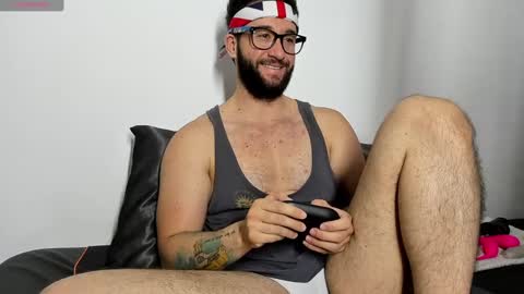 Snapshot of vann_helsing chatting on 3, 3, 2025 Van online show from 3, 3, 2025