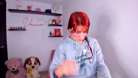 Snapshot of vannessa_shy chatting on 2, 5, 2026 Vanesa online show from 2, 5, 2026