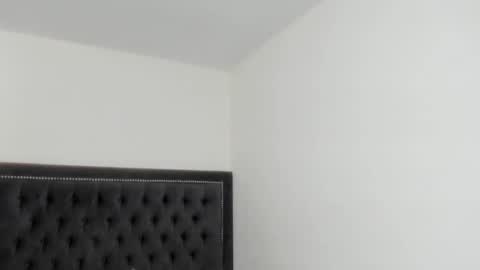 Vannesa online show from 27, 2, 2025