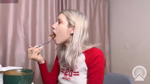 Vasya Sylvia online show from 1, 3, 2025