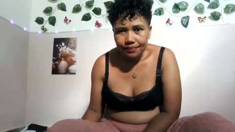 Vayannah online show from 3, 6, 2026