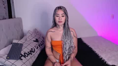 Vayolett Bass online show from 5, 3, 2025