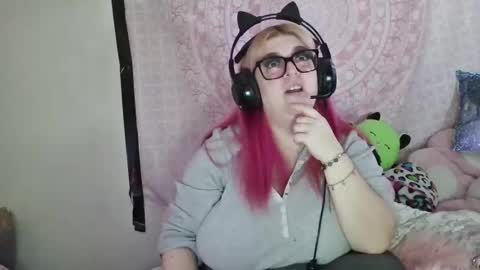 Veronica Lehane online show from 31, 1, 2025