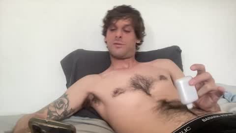 Joeyyy online show from 30, 6, 2026
