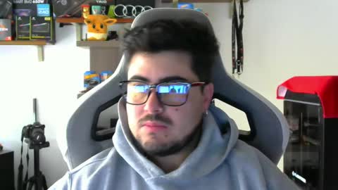 Snapshot of veils24 chatting on 1, 10, 2025 Charles online show from 1, 10, 2025