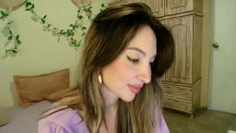 Snapshot of veka_lourens chatting on 26, 4, 2026 veka_lourens online show from 26, 4, 2026