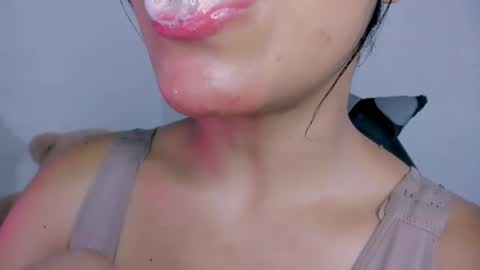 Snapshot of veky_saliva01 chatting on 21, 4, 2026 camila online show from 21, 4, 2026