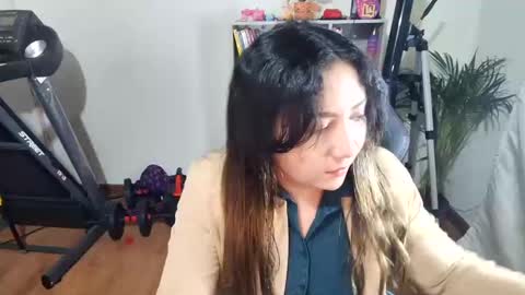 Im VelaI will be Christmas and New Year with my family December 22 to January 13 I will miss you guys. online show from 2, 2, 2025