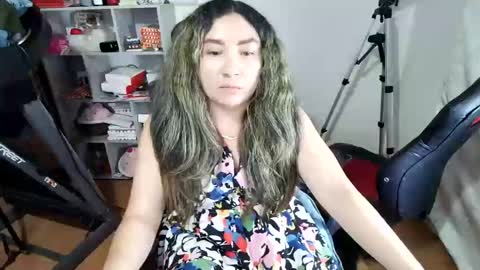 Snapshot of vellarossa chatting on 26, 4, 2026 Im VelaI will be Christmas and New Year with my family December 22 to January 13 I will miss you guys. online show from 26, 4, 2026
