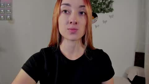 Snapshot of velvet_00 chatting on 25, 4, 2026 velvet_00 online show from 25, 4, 2026