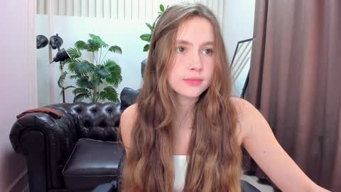 velvet_cherry online show from 5, 2, 2025