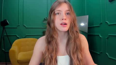 velvet_cherry online show from 13, 2, 2025