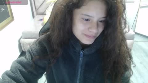 velvet_moon_v online show from 15, 1, 2026