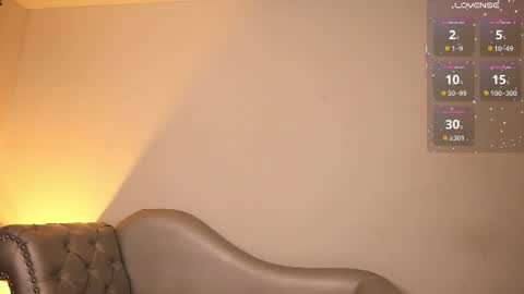 Snapshot of velvet_raze chatting on 10, 7, 2026 Velvet online show from 10, 7, 2026