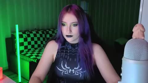 Violet online show from 14, 7, 2026