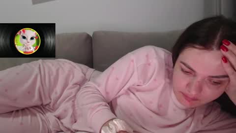 velvetmoon123 online show from 1, 2, 2026