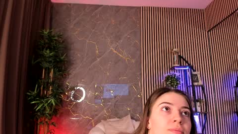 Velvet online show from 9, 4, 2026