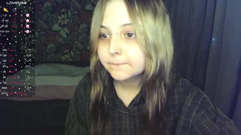 Snapshot of vendymories chatting on 14, 3, 2026 eva 3 online show from 14, 3, 2026