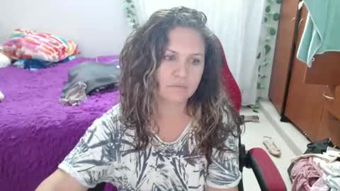 venecasexy44 online show from 12, 4, 2026