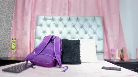 veneno hot online show from 15, 12, 2025