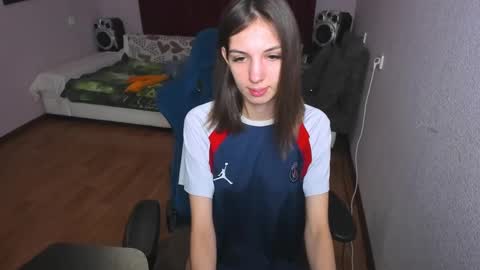 veneradi615 online show from 22, 2, 2025