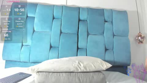 venezolana_caro online show from 20, 11, 2025