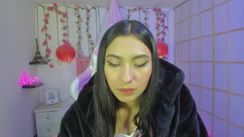 Snapshot of venus_latin_01 chatting on 14, 2, 2025 Mary online show from 14, 2, 2025