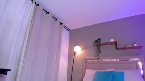 venus_reid online show from 4, 1, 2025