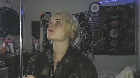 Miss Venus online show from 30, 10, 2025