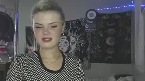 Miss Venus online show from 11, 11, 2025