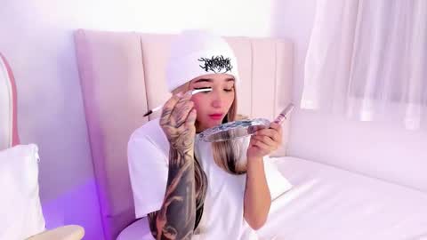 Shelly online show from 10, 10, 2025