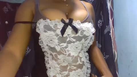 Snapshot of verolla31 chatting on 18, 12, 2024 verolla31 online show from 18, 12, 2024