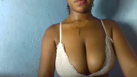 Snapshot of verolla31 chatting on 20, 2, 2025 verolla31 online show from 20, 2, 2025