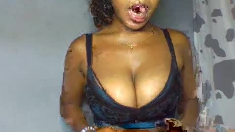 Snapshot of verolla31 chatting on 27, 2, 2025 verolla31 online show from 27, 2, 2025