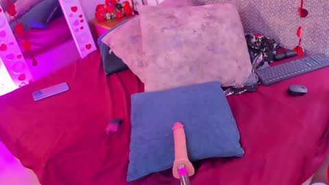 Veronica Olson online show from 16, 2, 2025