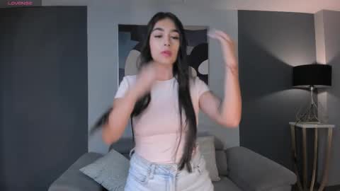 Vero  online show from 3, 10, 2025