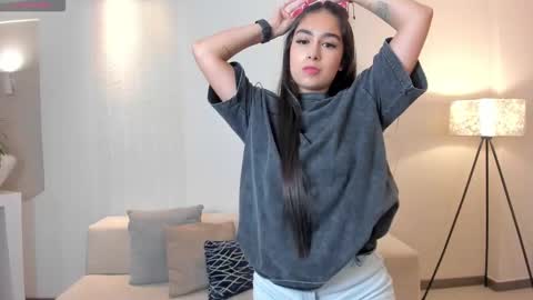 Vero  online show from 10, 11, 2025