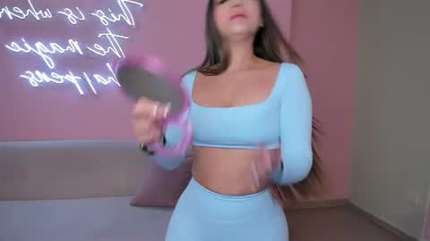 Snapshot of veronicablue1 chatting on 20, 7, 2026 Vero online show from 20, 7, 2026