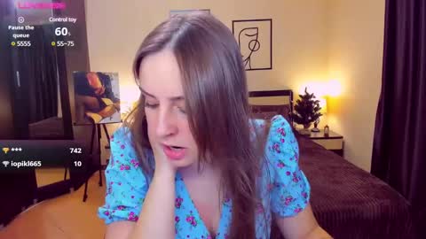 Snapshot of veronicafreman chatting on 5, 1, 2025 Veronica online show from 5, 1, 2025