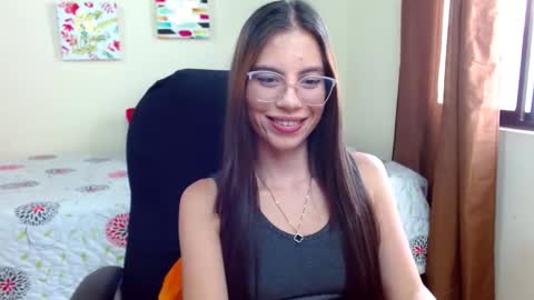 Veronica Miller online show from 6, 10, 2025