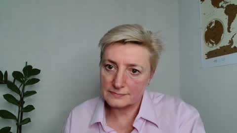 Snapshot of verony_ chatting on 5, 3, 2025 verony_ online show from 5, 3, 2025