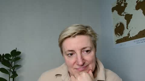 Snapshot of verony_ chatting on 12, 3, 2025 verony_ online show from 12, 3, 2025