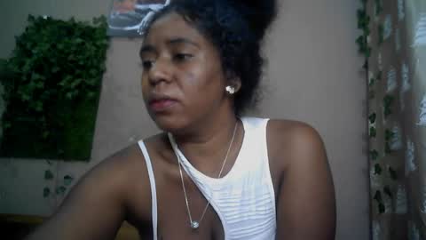 Snapshot of verronique1511 chatting on 16, 6, 2026 verronique1511 online show from 16, 6, 2026