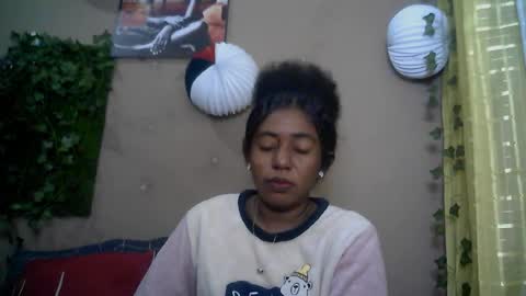 Snapshot of verronique1511 chatting on 23, 6, 2026 verronique1511 online show from 23, 6, 2026